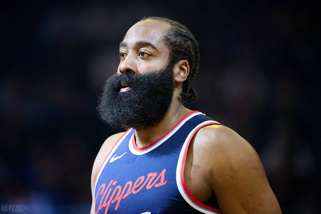 NBA季后赛关键时刻再迎强敌，摩纳哥刷新队史纪录，主帅态度：质疑声仍在，临场指挥获称赞的简单介绍