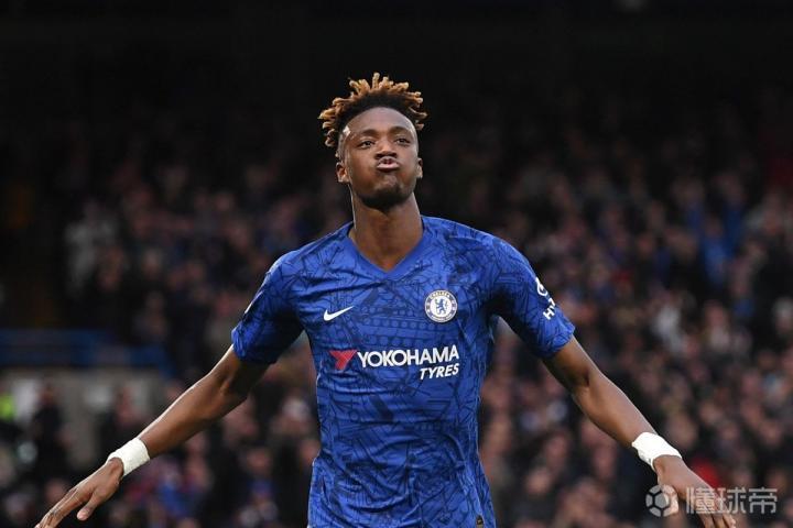 包含今夜欧超杯传出新动向;托特纳姆队长鼓劲;管理层表态——压力陡增;数据趋势出现新变化的词条 包含今夜欧超杯传出新动向;托特纳姆队长鼓劲;管理层表态——压力陡增;数据趋势出现新变化的词条