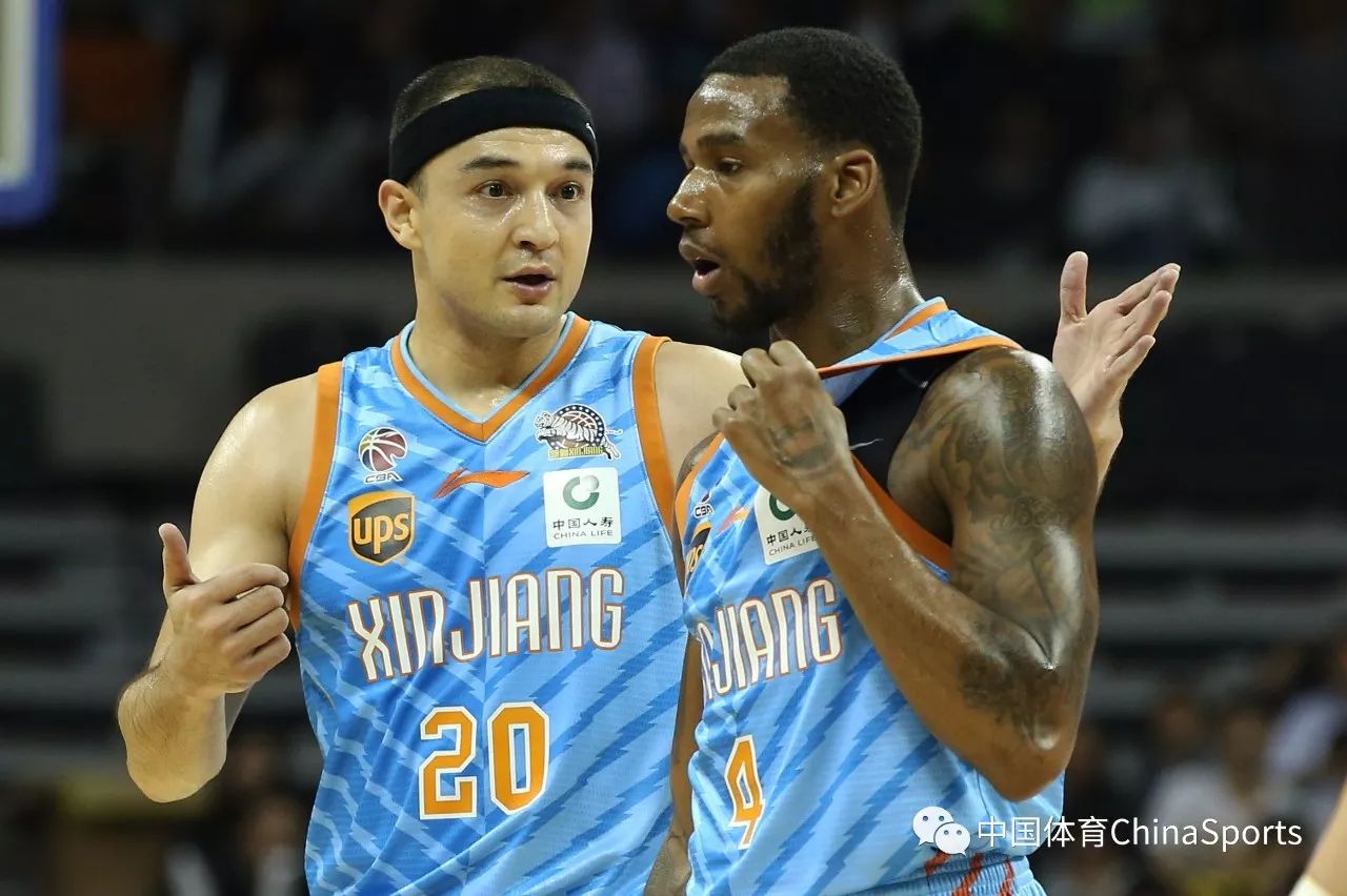 关于里程碑夜！瓦伦西亚远射贴柱；CBA常规赛今夜刷纪录；球迷炸锅；临场指挥获称赞的信息-开云体育