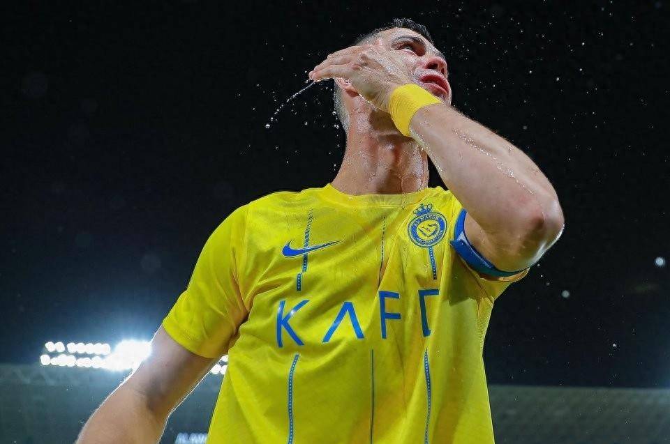 关于赛前印第安纳步行者调整名单以备亚冠，复出首秀环节打磨，态度坚定，轮换策略成焦点的信息-亚博